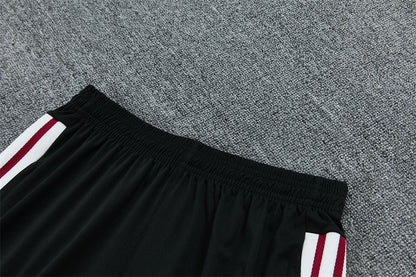 26 27 Arsenal Tracksuit