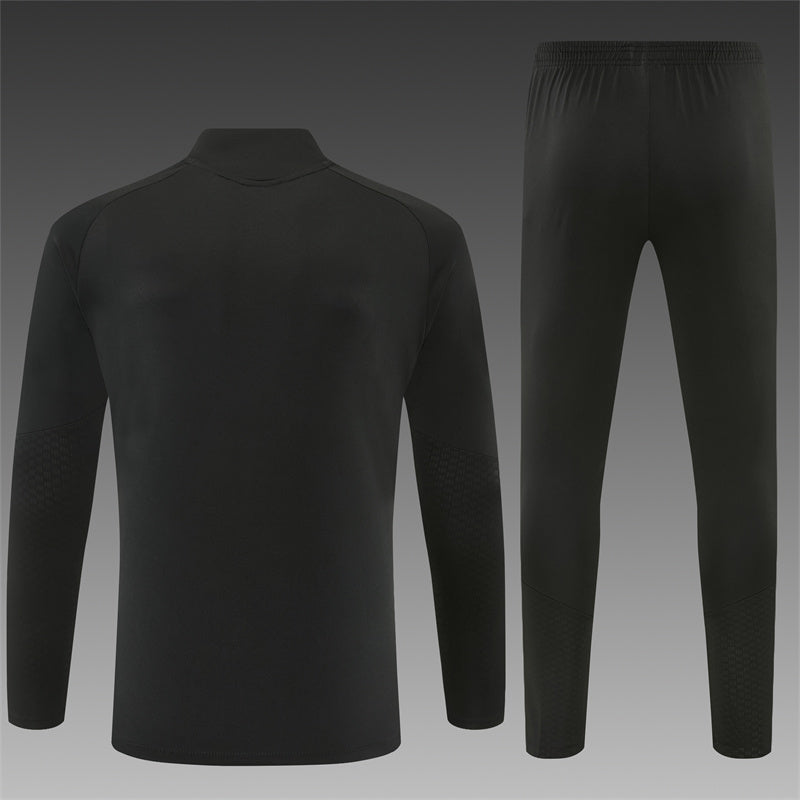 26 27 Arsenal Tracksuit 2