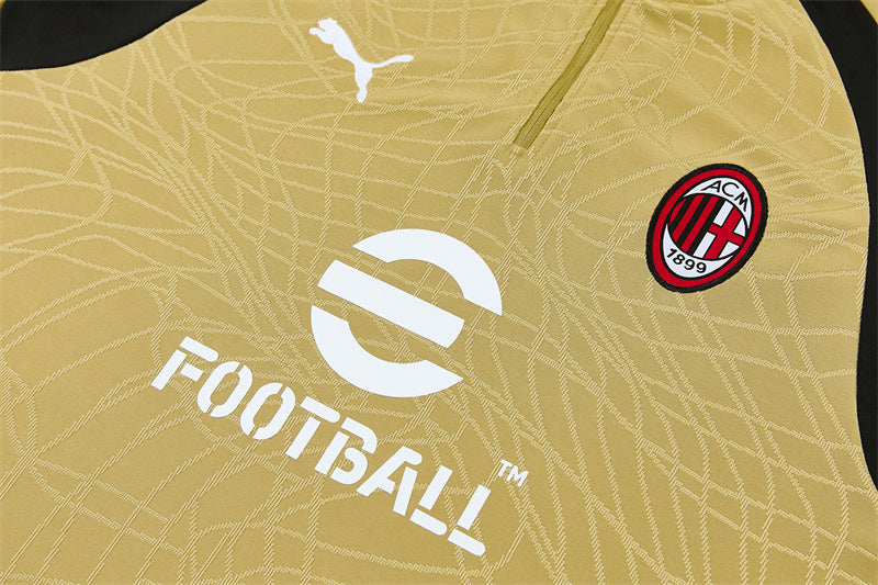 26 27 AC Milan Tracksuit