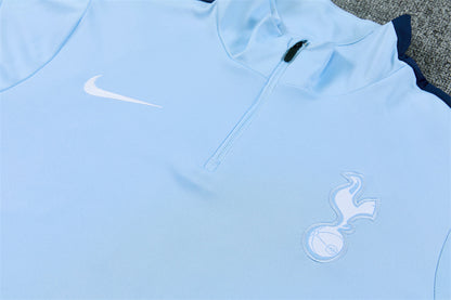 26 27 Tottenham Hotspur Tracksuit