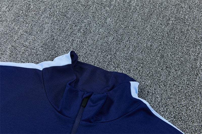 26 27 Tottenham Hotspur Tracksuit