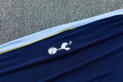 26 27 Tottenham Hotspur Tracksuit