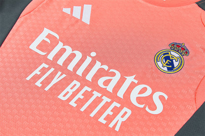2627   Real Madrid short sleeve Training Kit