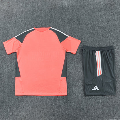 2627   Real Madrid short sleeve Training Kit