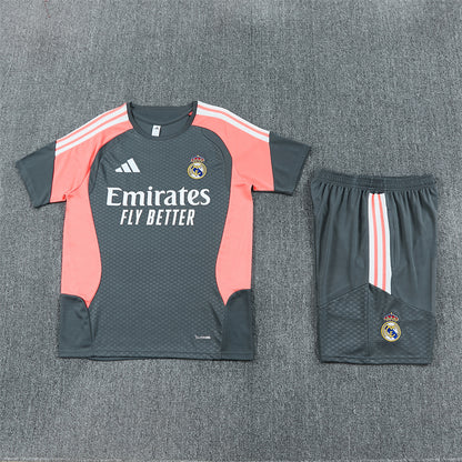 2627   Real Madrid short sleeve Training Kit
