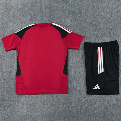 2627   Arsenal short sleeve Training Kit