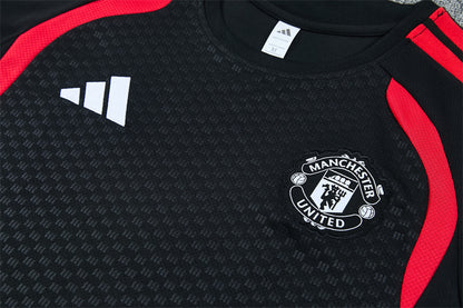 2627   Manchester United short sleeve Training Kit