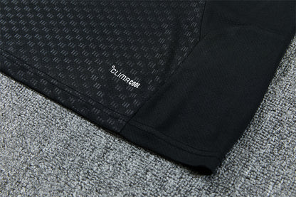 2627   Manchester United short sleeve Training Kit