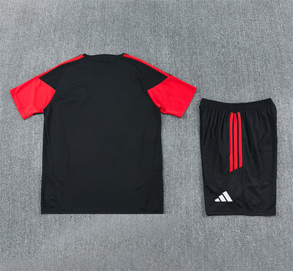 2627   Manchester United short sleeve Training Kit