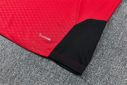 2627   Manchester United short sleeve Training Kit