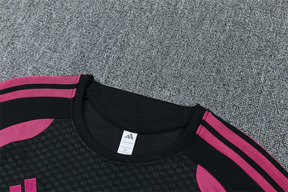 2627   Real Madrid short sleeve Training Kit