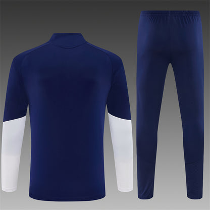 26 27 Real Madrid Tracksuit 6