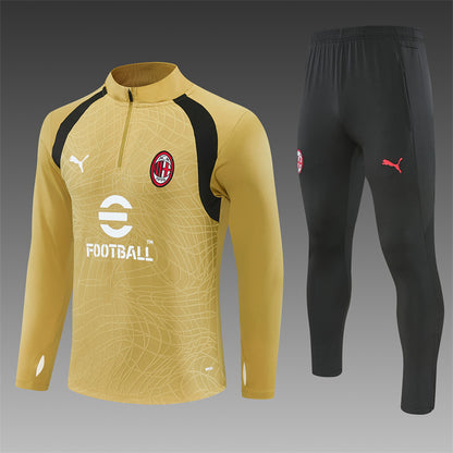 26 27 AC Milan Tracksuit