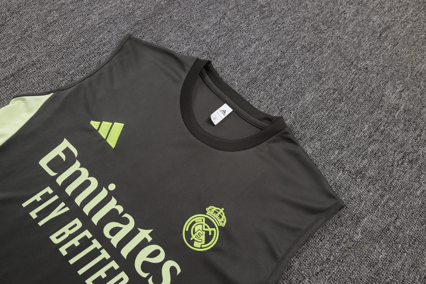 Real Madrid Sleeveless Training Kit - Grey/Lime