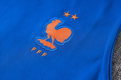 France 2627 Sleeveless Training Kit