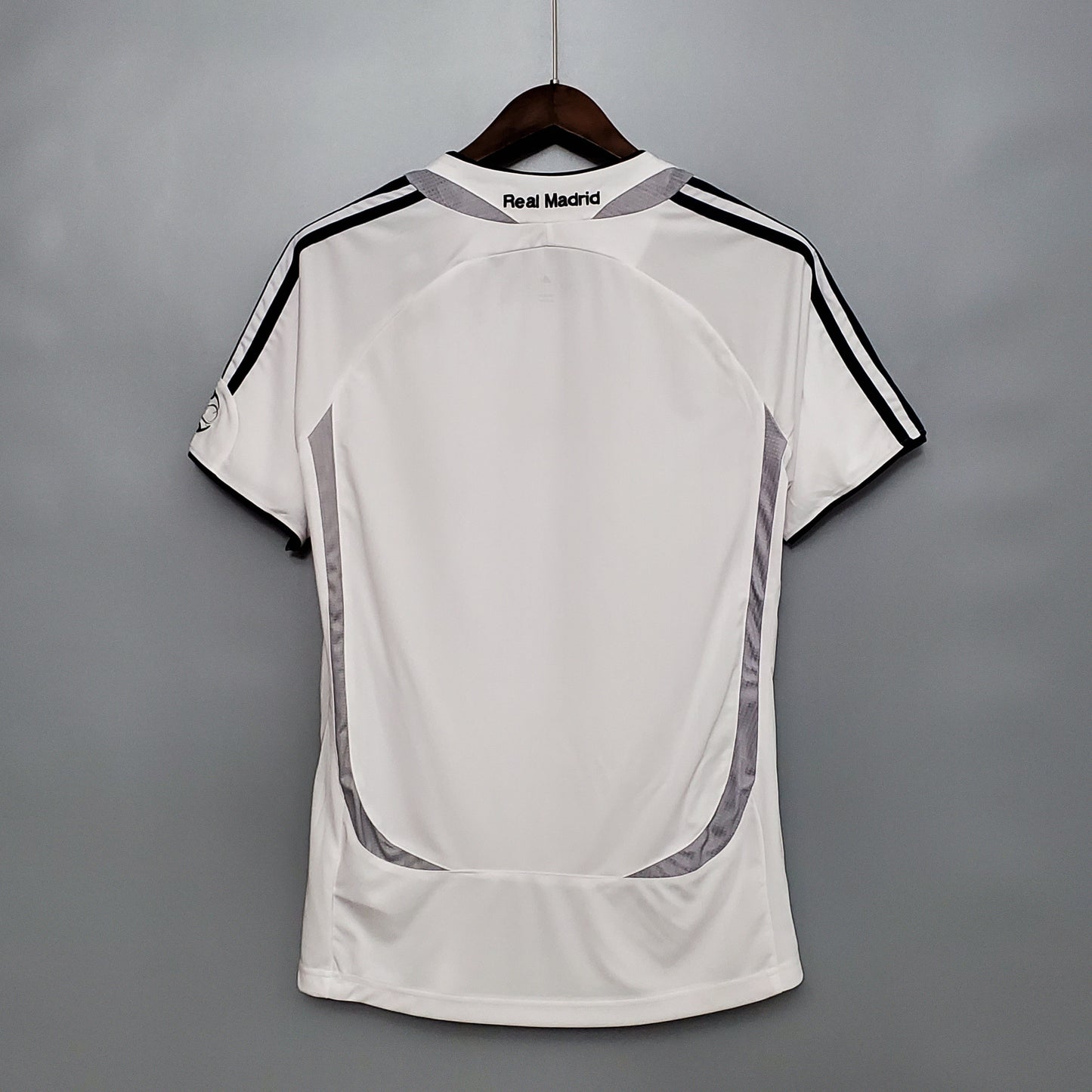 REAL MADRID 2006 - 2007 HOME JERSEY