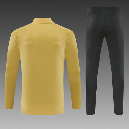 26 27 AC Milan Tracksuit