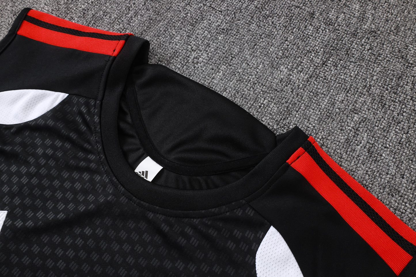 Arsenal 2627 Sleeveless Training Kit