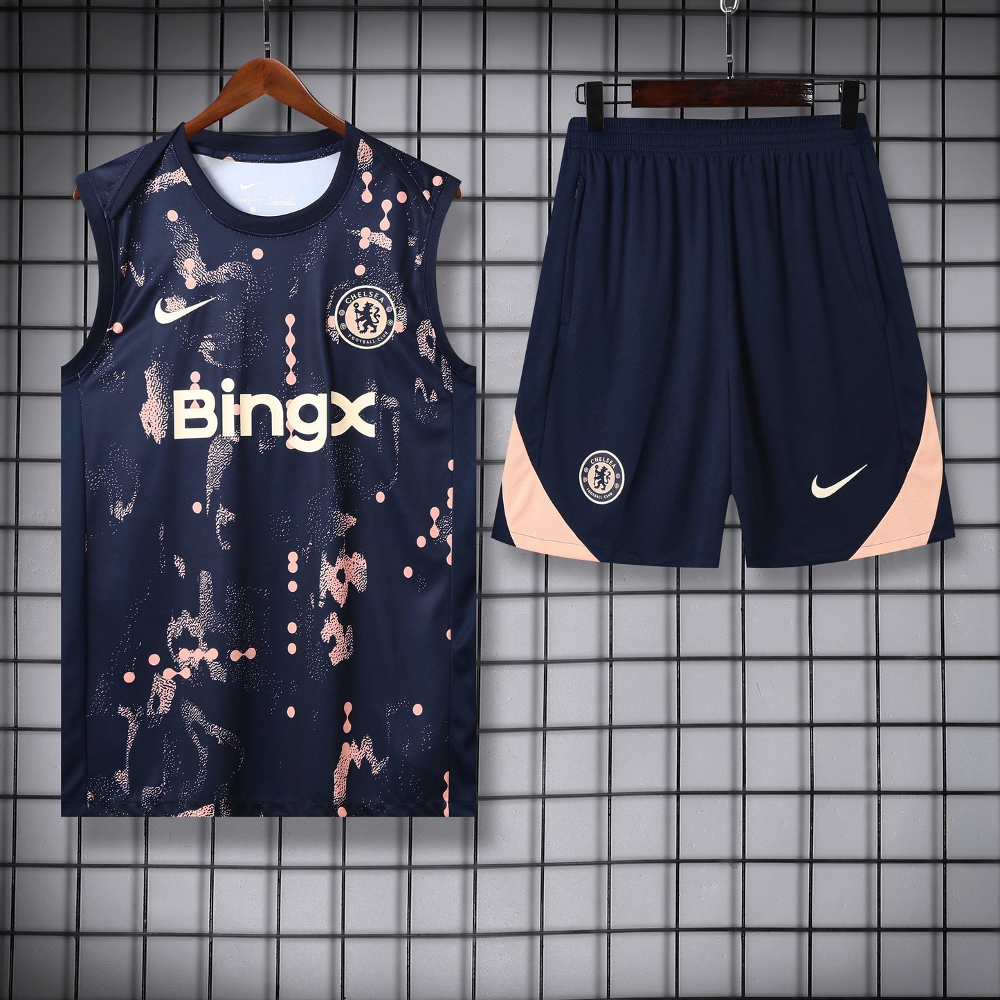 Chelsea Sleeveless Training Kit color of flowers