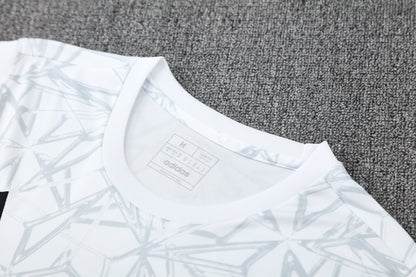 Real Madrid Sleeveless Training Kit - Special