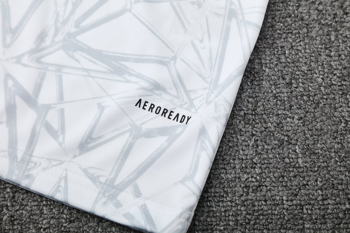 Real Madrid Sleeveless Training Kit - Special