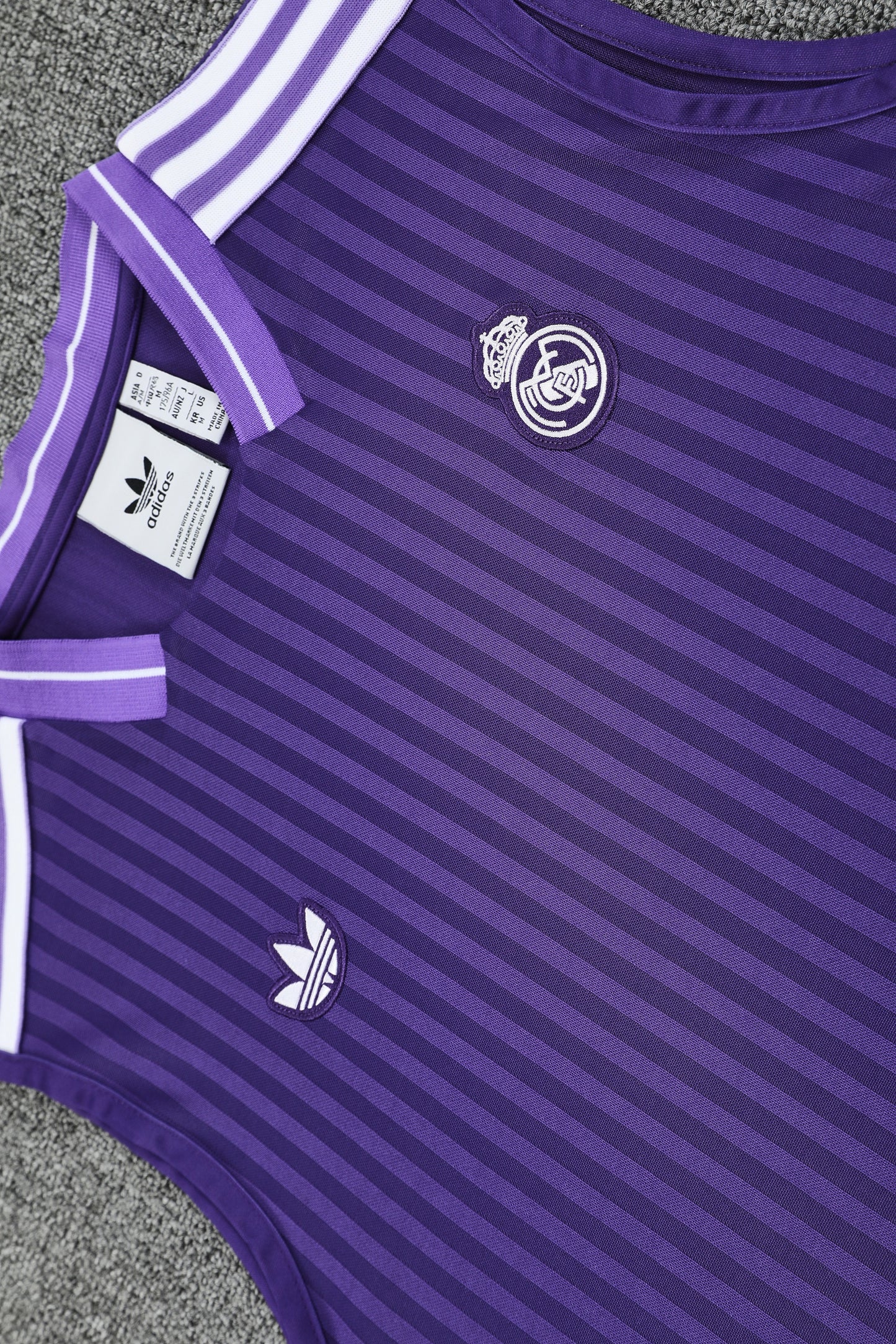 Real Madrid Sleeveless Training Kit purple