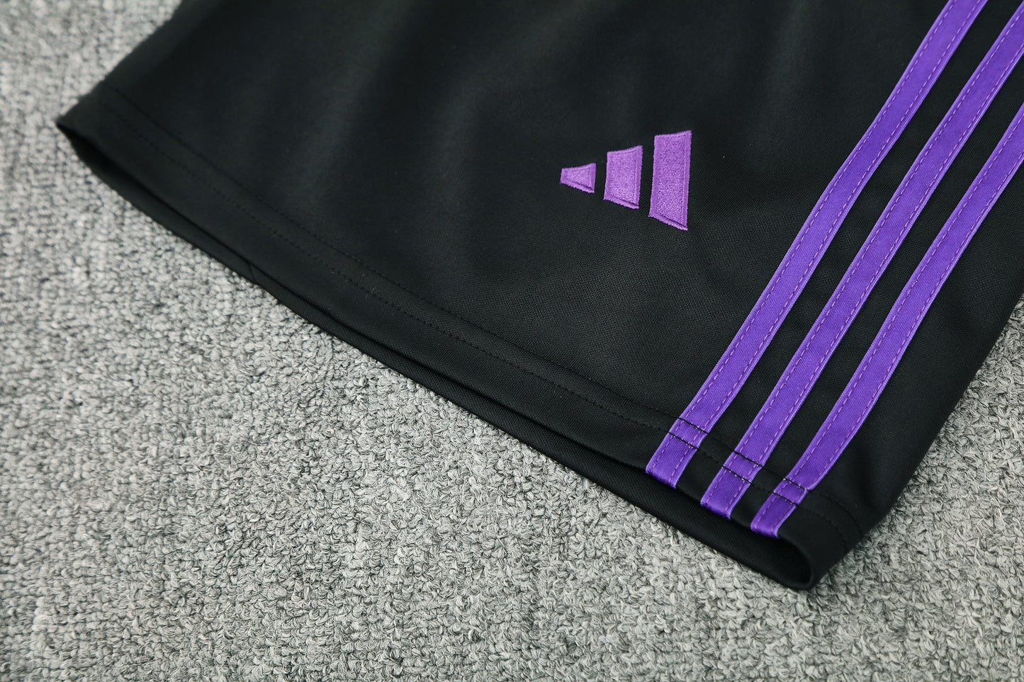Real Madrid Sleeveless Training Kit - White/Purple/Black