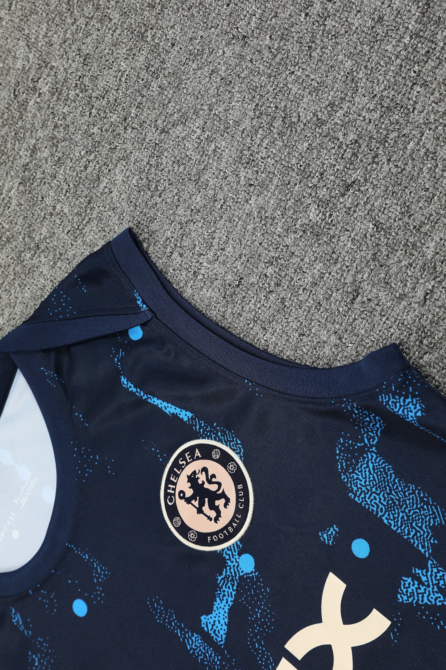 24/25 Chelsea sleeveless training kit