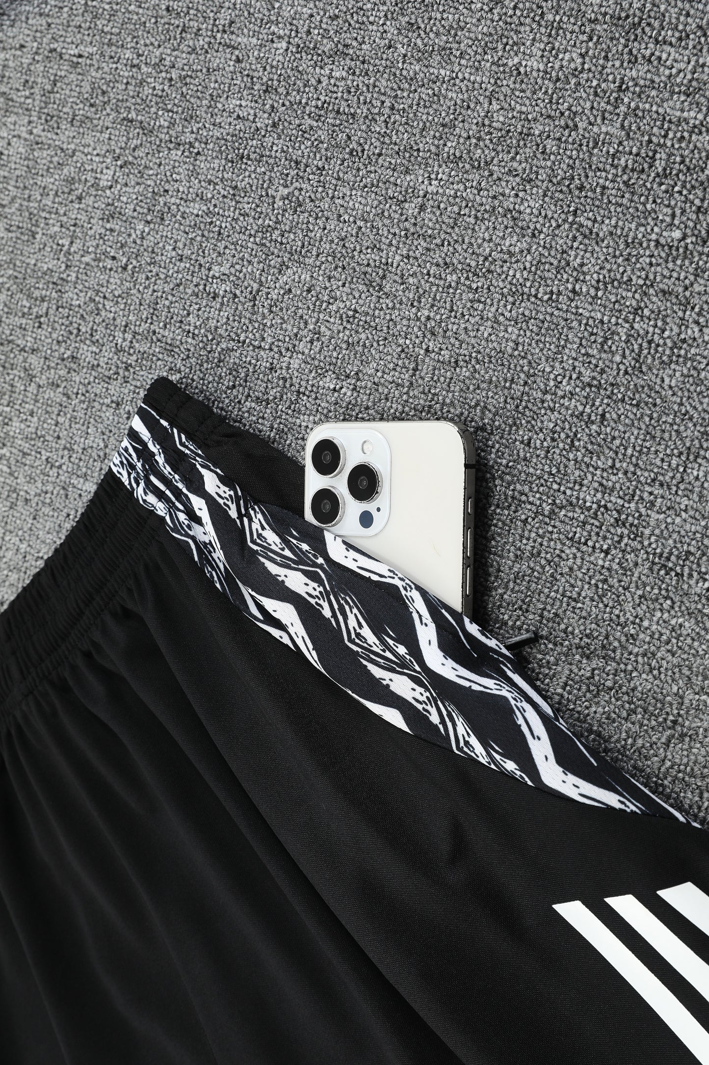 Arsenal Sleeveless Training Kit Patterns color