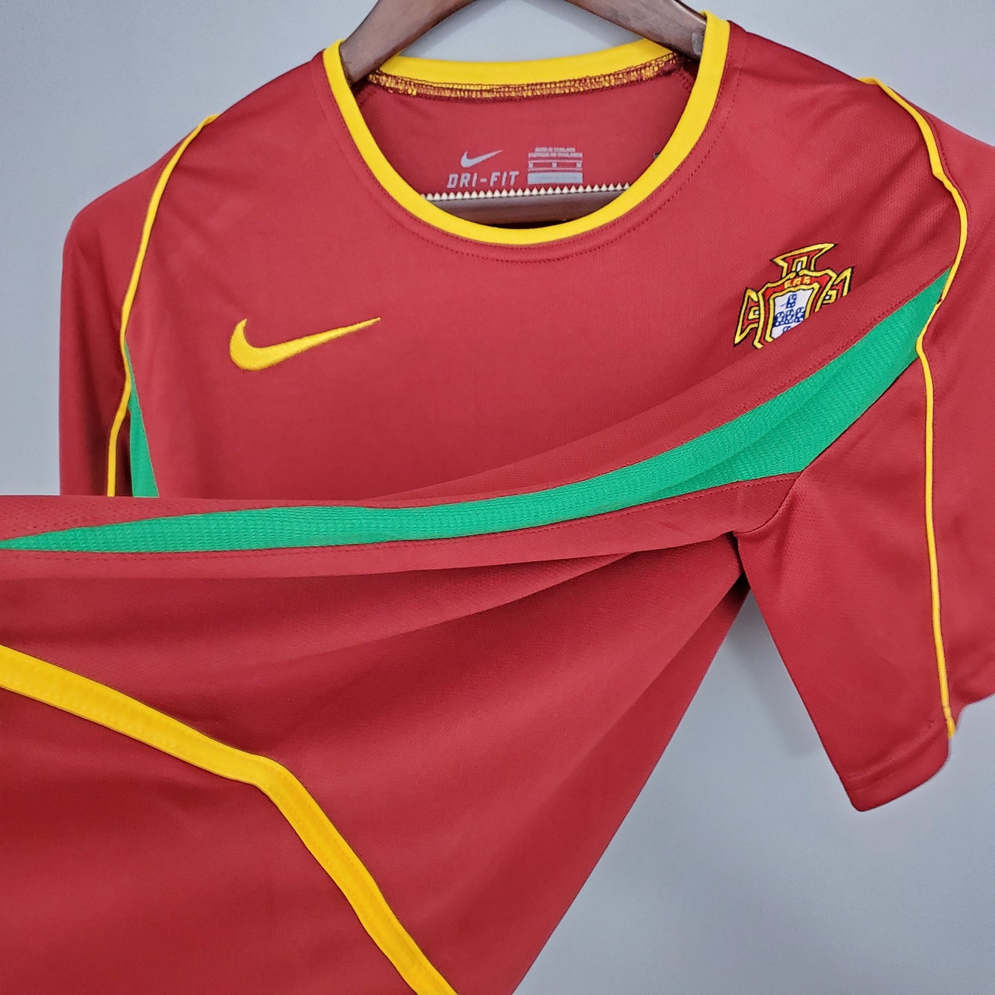 PORTUGAL 2002 HOME JERSEY