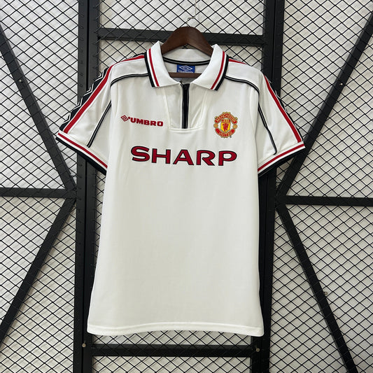 MANCHESTER UNITED 1998 - 1999 COMMEMORATIVE EDITION