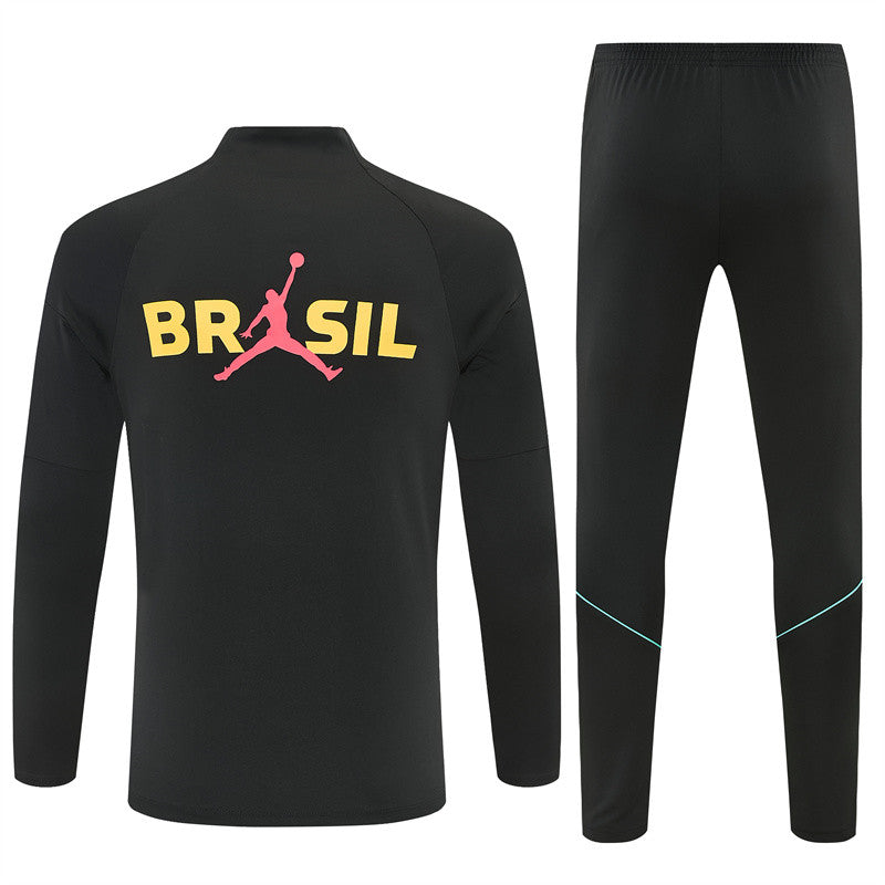 26 27 Brazil Tracksuit 1