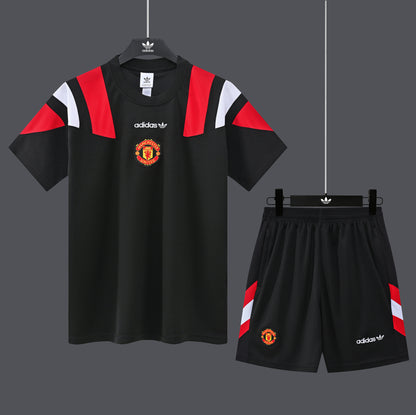 2627 Manchester United short sleeve Training Kit 1