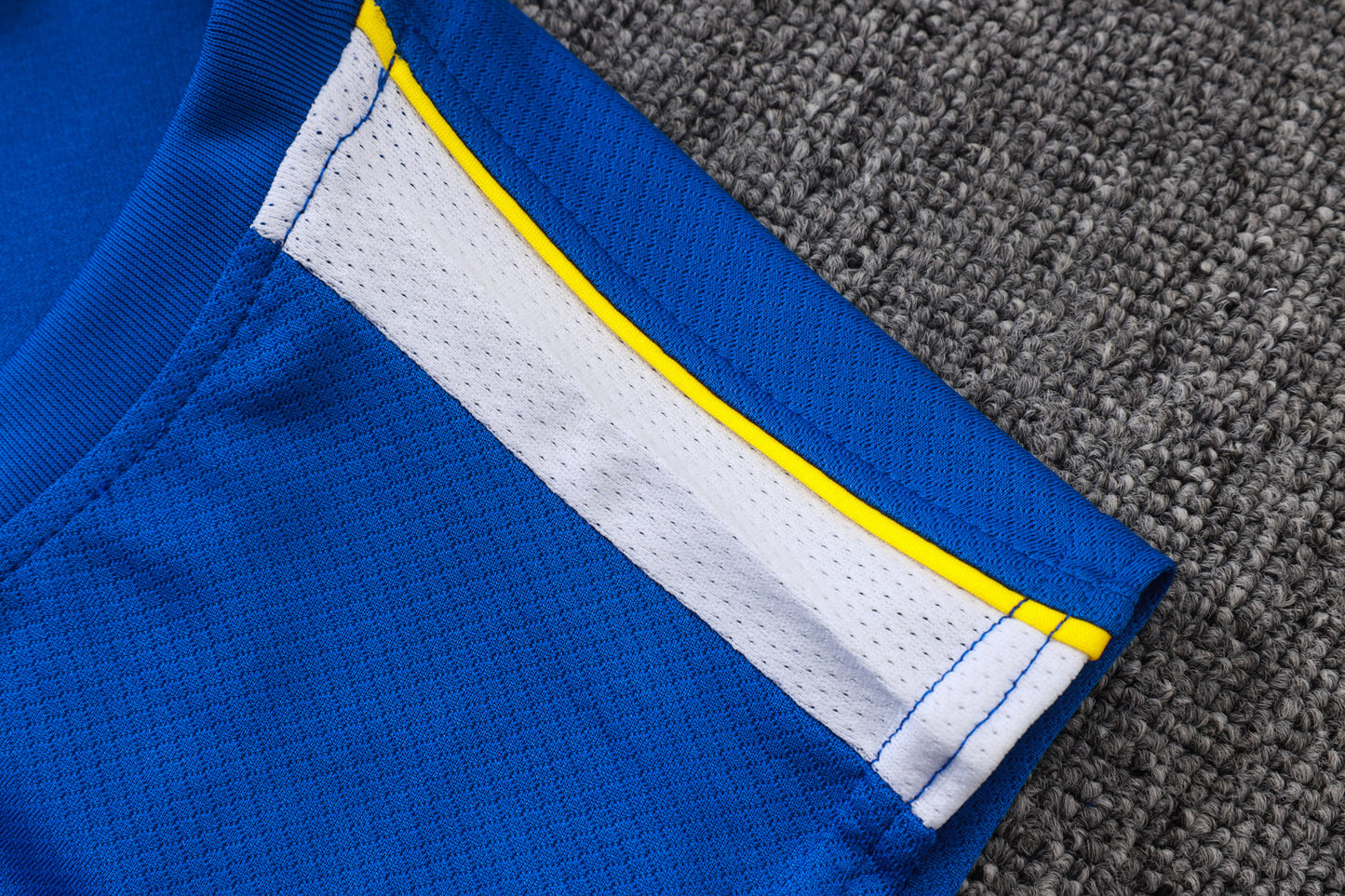 Chelsea 2627 Sleeveless Training Kit