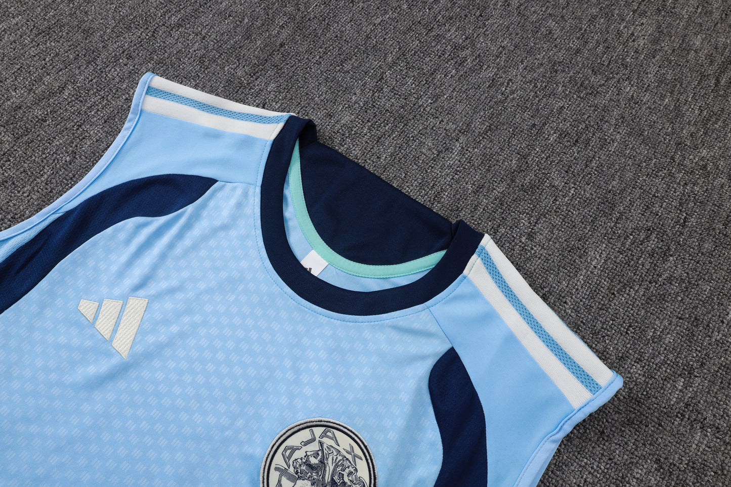 Ajax 2627 Sleeveless Training Kit