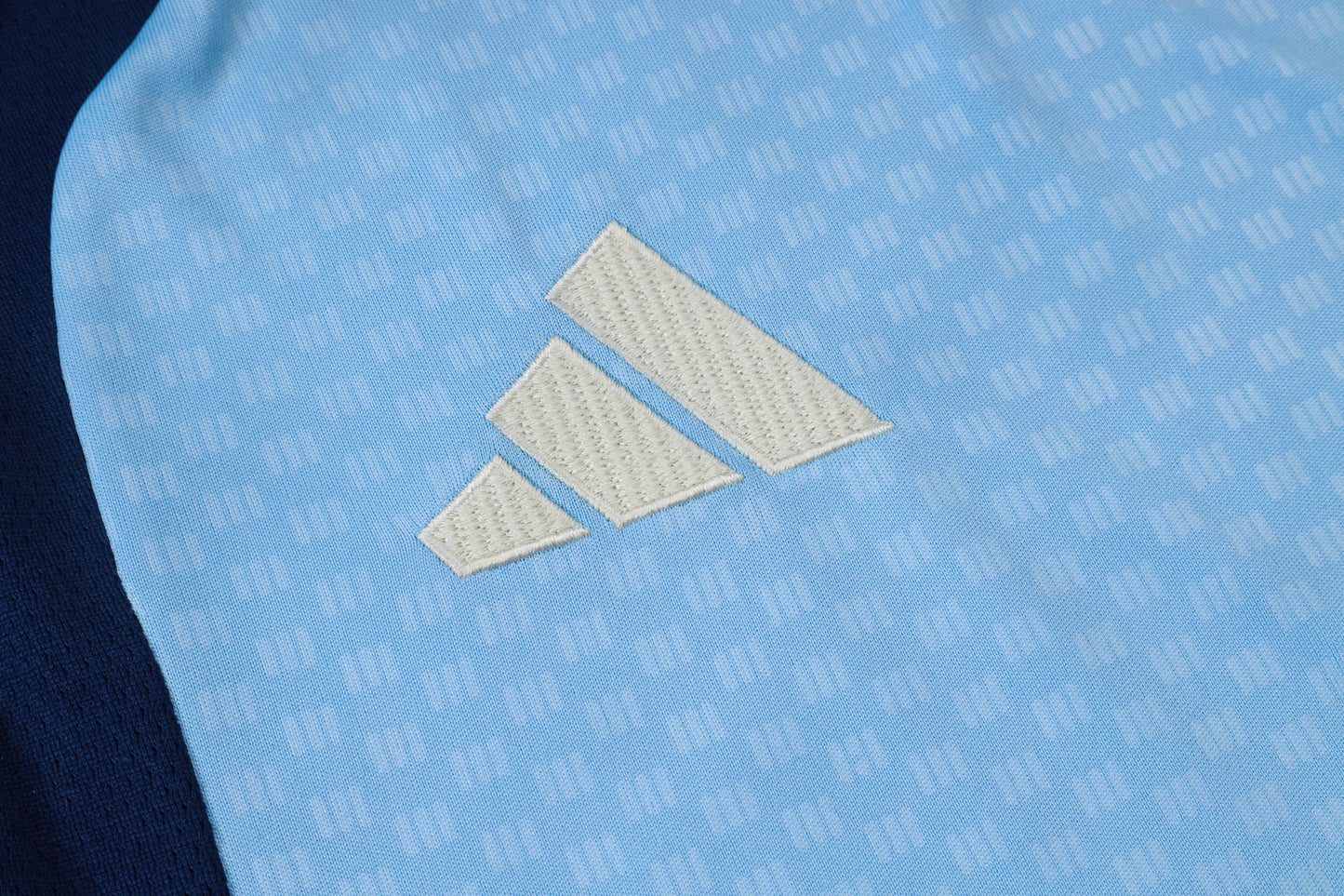 Ajax 2627 Sleeveless Training Kit