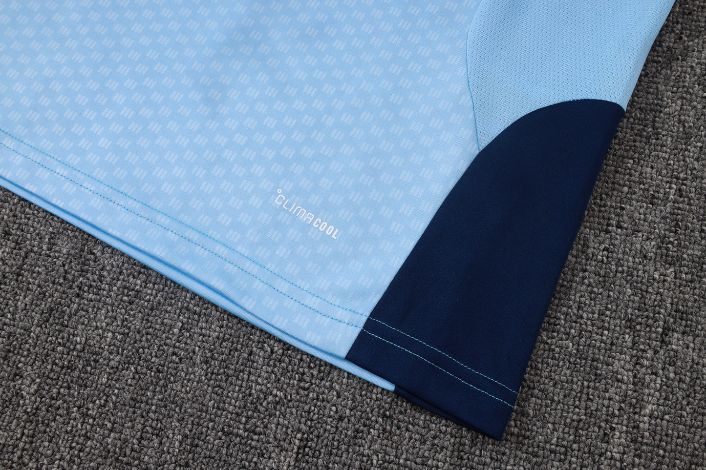 Ajax 2627 Sleeveless Training Kit