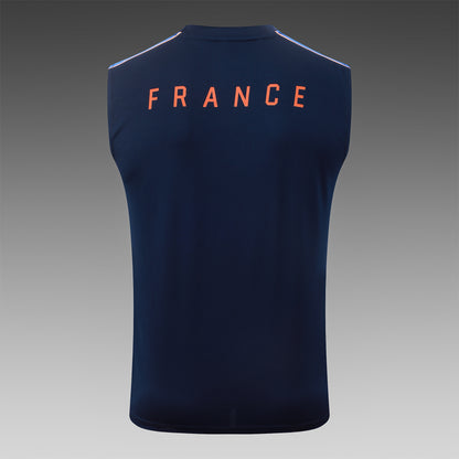 France 2627 Sleeveless Training Kit