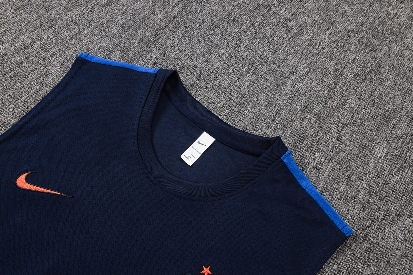 France 2627 Sleeveless Training Kit