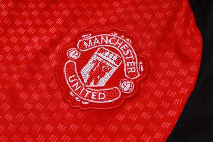 Manchester United 2627 Sleeveless Training Kit
