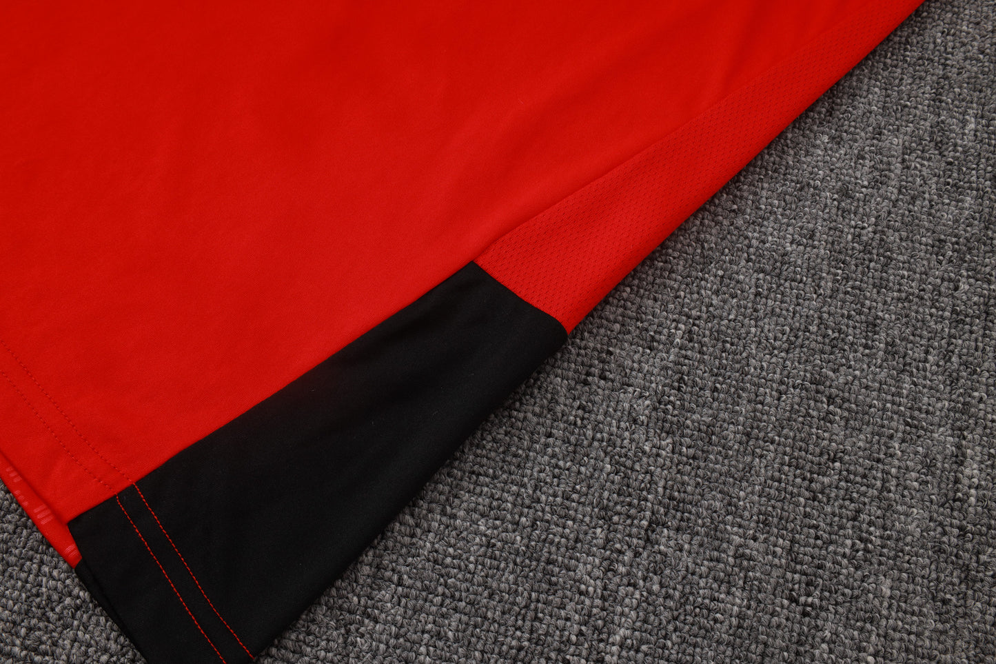 Manchester United 2627 Sleeveless Training Kit