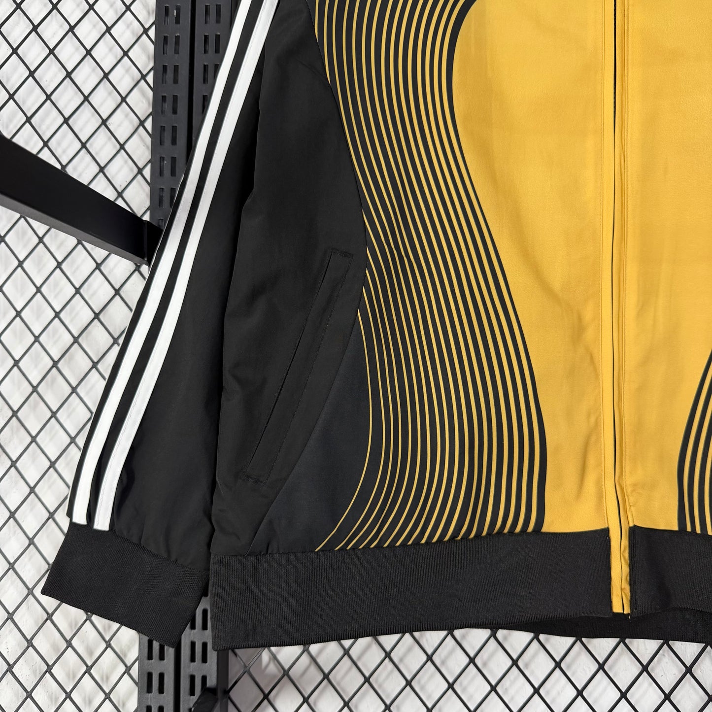 Real Madrid classic black and yellow Windbreaker