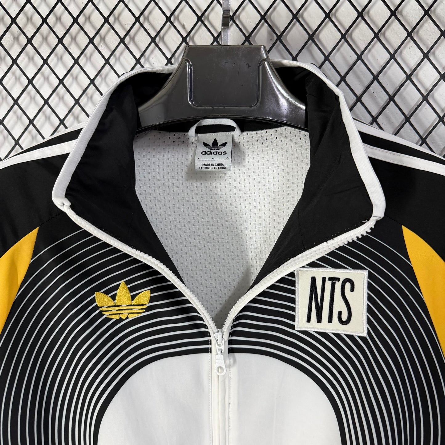 Threeleaf NTS collaboration edition Windbreaker