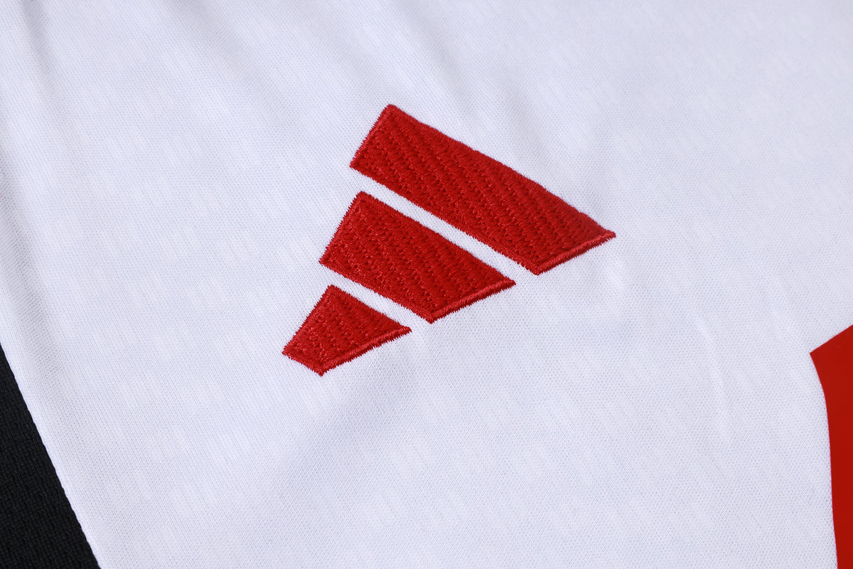 Liverpool 2627 Sleeveless Training Kit