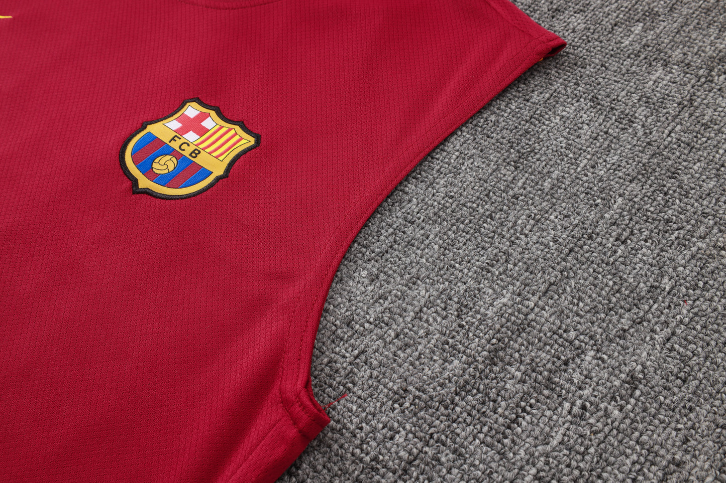 Barcelona 2627 Sleeveless Training Kit  Dark green