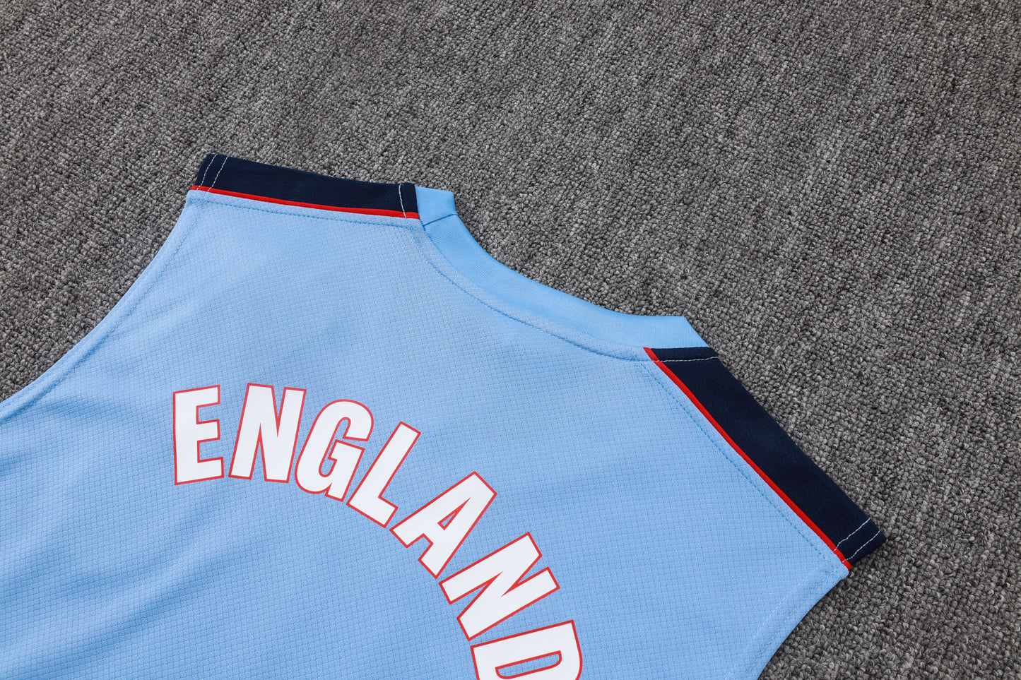 England 2627 Sleeveless Training Kit  Dark green