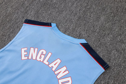 England 2627 Sleeveless Training Kit  Dark green
