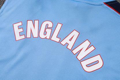 England 2627 Sleeveless Training Kit  Dark green