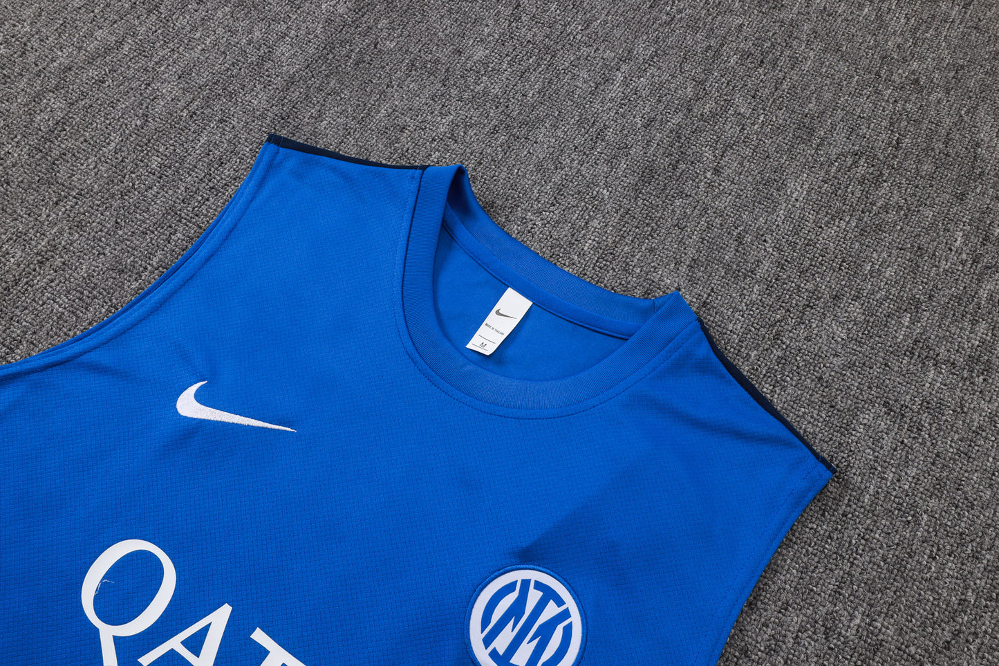 Inter Milan 2627 Sleeveless Training Kit 1