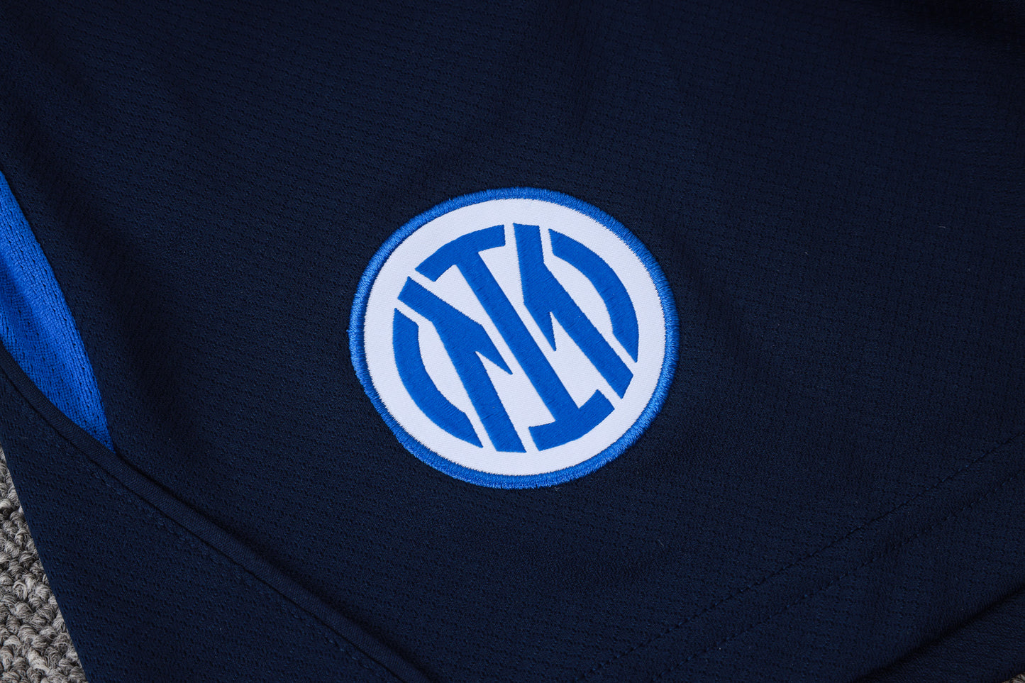 Inter Milan 2627 Sleeveless Training Kit 1